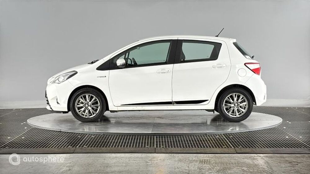 Yaris 100h Dynamic 5p RC18 2018 occasion 69200 V&eacute;nissieux