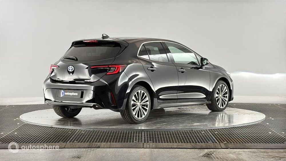 Corolla 1.8 140ch Design MY23 2023 occasion 69200 V&eacute;nissieux