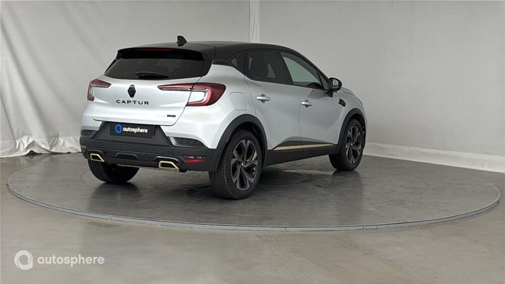 Captur 1.6 E-Tech hybride 145ch Engineered 2023 occasion 57000 Metz