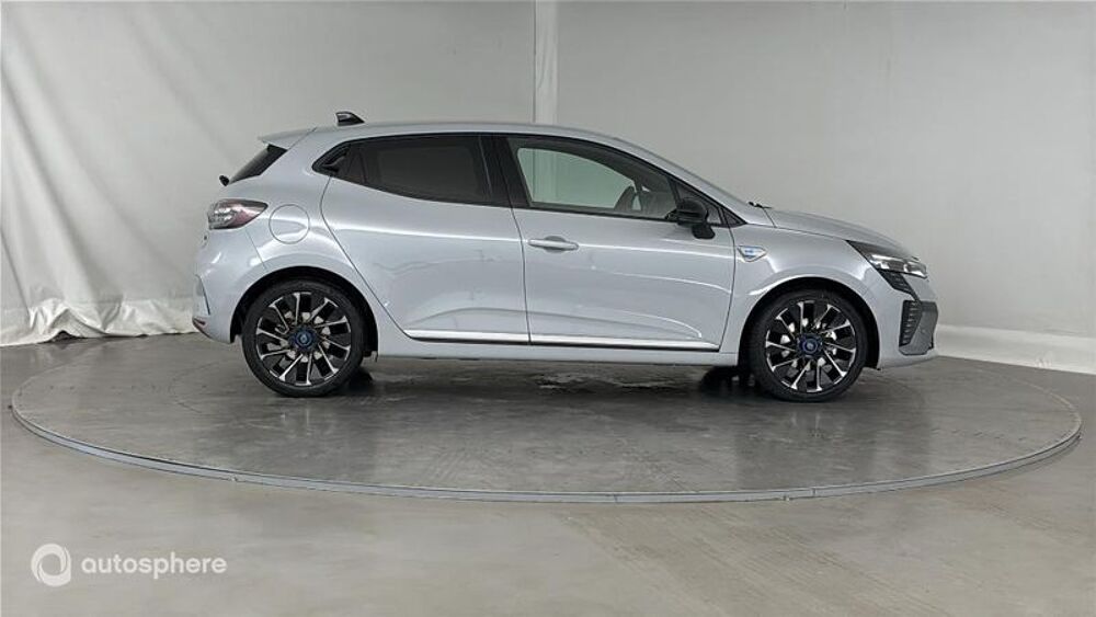 Clio 1.6 E-Tech 145ch full hybrid esprit Alpine 2023 occasion 02000 Laon