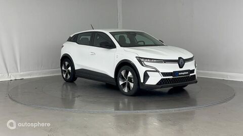M&eacute;gane E-Tech Electric EV40 130ch Equilibre standard charge 2022 occasion 62231 Coquelles