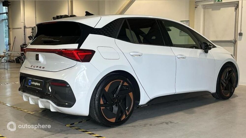Born 204ch L 58 kWh V 2021 occasion 13700 Marignane