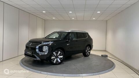 Mitsubishi Outlander 2.4 PHEV 306ch Instyle 4WD 2025 occasion Neuilly-sur-Seine 92200