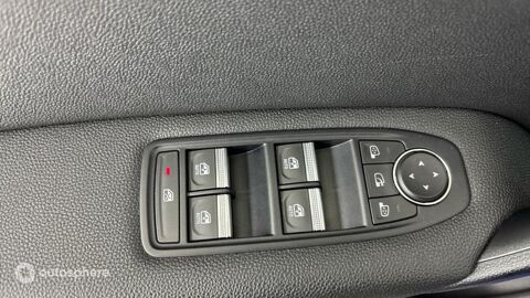 Captur TCe 90 - 21 Intens 2022 occasion 73230 Saint-Alban-Leysse