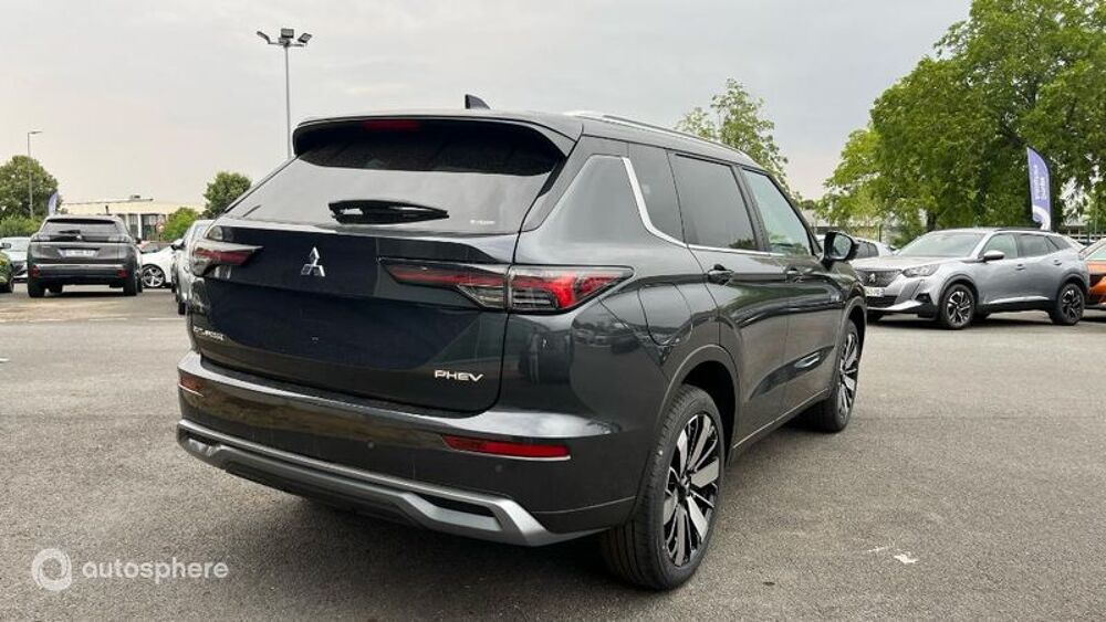 Outlander 2.4 PHEV 306ch Intense 4WD 2025 occasion 60000 Beauvais