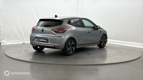 Clio 1.6 E-Tech hybride 145ch Engineered 2023 occasion 10100 Romilly-sur-Seine