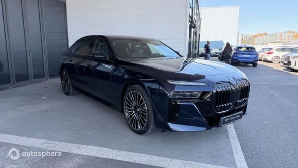 S&eacute;rie 7 740dA xDrive 299ch M Sport 2025 occasion 64100 Bayonne