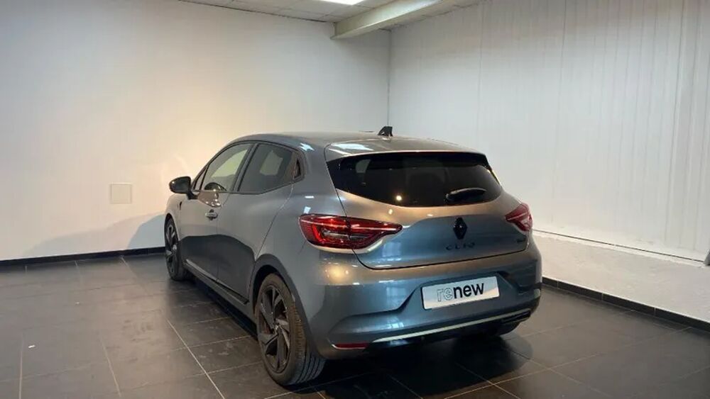 Clio 1.6 E-Tech hybride 145ch Engineered 2022 occasion 13300 SALON DE PROVENCE