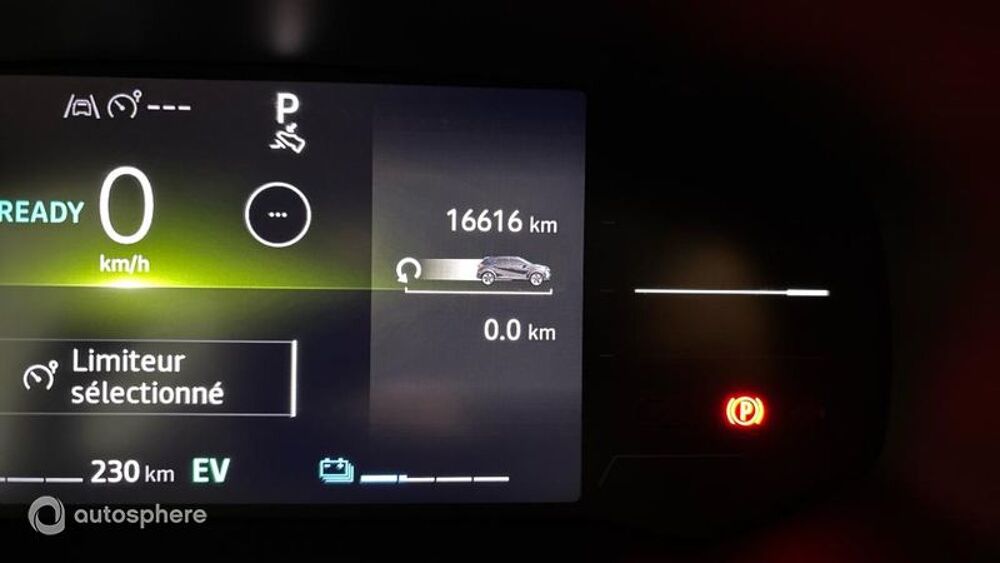 Captur 1.6 E-Tech full hybrid 145ch Evolution 2024 occasion 51200 &Eacute;pernay