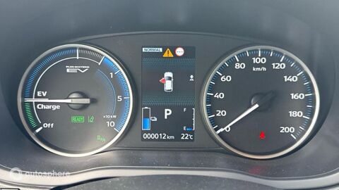 Eclipse Cross 2.4 MIVEC PHEV 188ch Black Collection 4WD 2023 2024 occasion 51530 MAGENTA