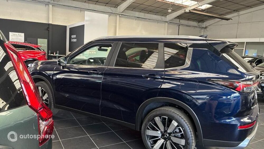 Outlander 2.4 PHEV 306ch Intense 4WD 2025 occasion 02200 Soissons