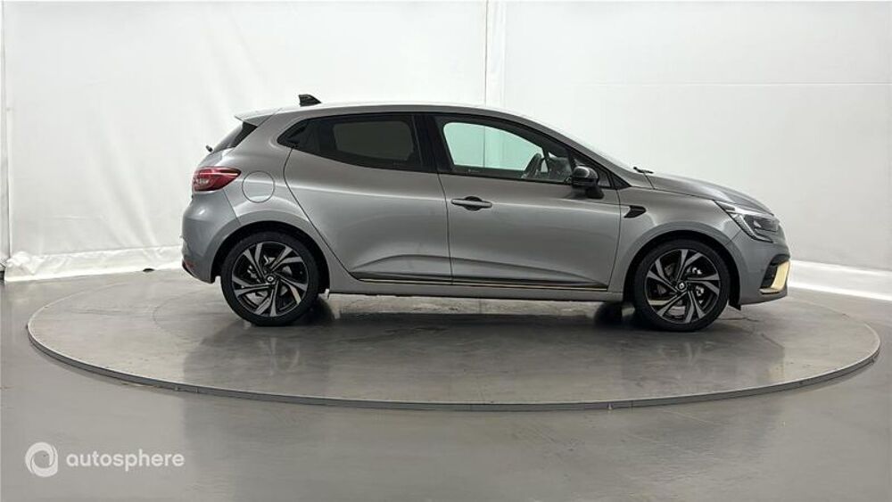 Clio 1.6 E-Tech hybride 145ch Engineered 2023 occasion 10000 Troyes