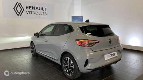 Clio 1.6 E-Tech 145ch full hybrid Techno - 24 2024 occasion 13127 Vitrolles