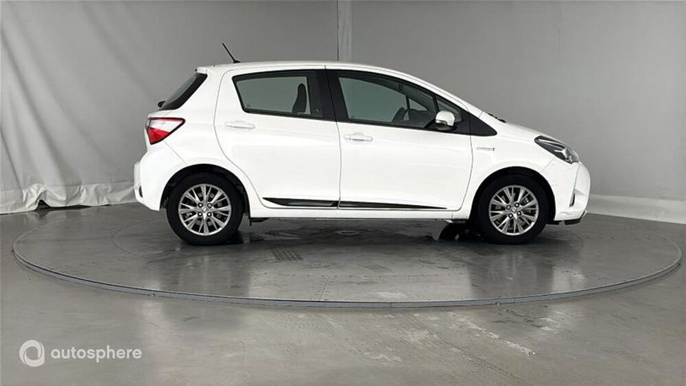 Yaris 100h Dynamic 5p RC19 2020 occasion 60740 Saint-Maximin