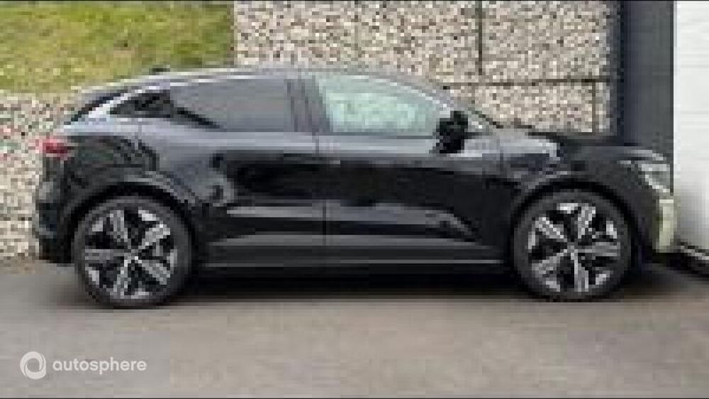 M&eacute;gane E-Tech Electric 220ch Iconic autonomie confort -25 2026 occasion 77100 Meaux