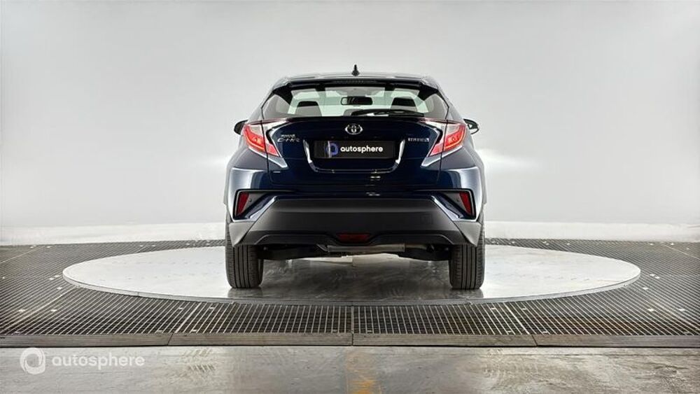 C-HR 1.8 Hybride 122ch Dynamic Ultimate E-CVT 2023 occasion 69200 V&eacute;nissieux