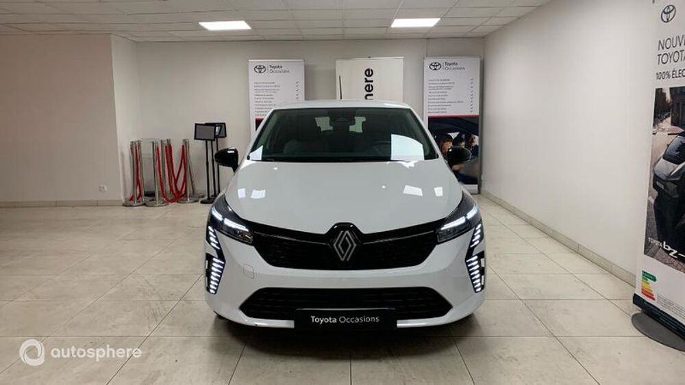 Clio 1.0 TCe 90ch Equilibre 2024 occasion 69200 V&eacute;nissieux