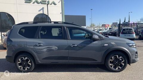 Jogger 1.8 hybrid 155ch Journey 5 places -25 2026 occasion 13700 Marignane