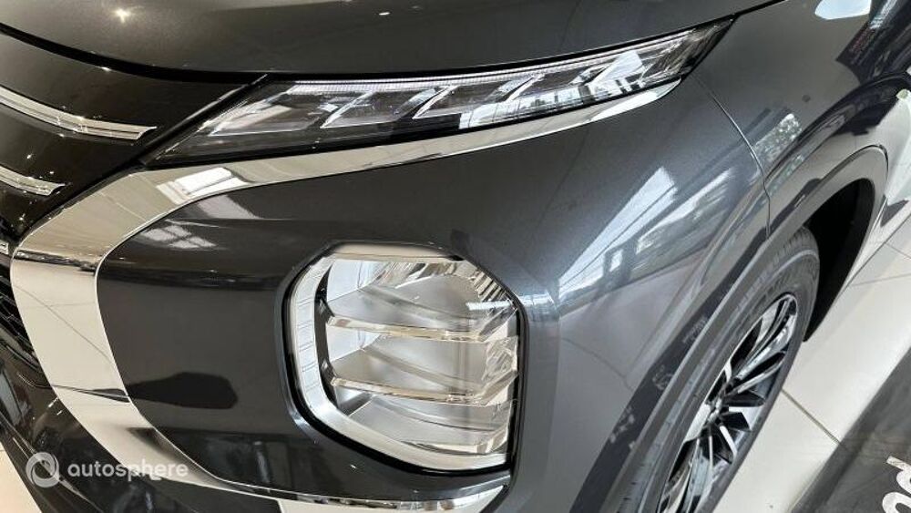 Outlander 2.4 PHEV 306ch Invite 4WD 2025 occasion 59600 Maubeuge