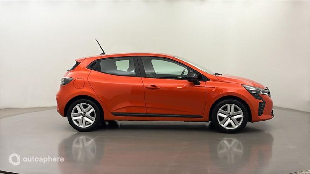 Clio 1.6 E-Tech hybride 145ch Techno 2024 occasion 93250 Villemomble