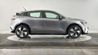 M&eacute;gane E-Tech Electric EV40 130ch Equilibre standard charge 2023 occasion 74100 Annemasse