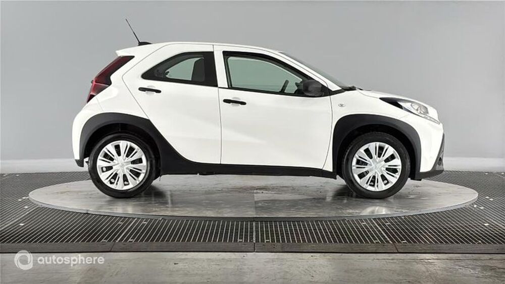 Aygo 1.0 VVT-i 72ch Active Business MY23 2024 occasion 69200 V&eacute;nissieux
