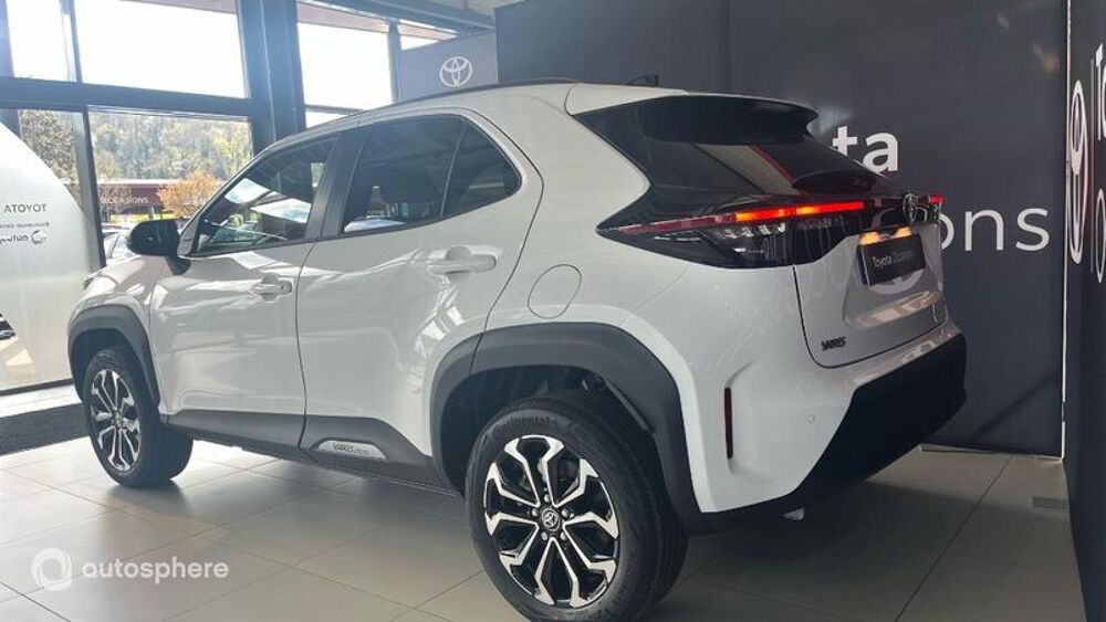Yaris Cross 116h Design MY26 2026 occasion 69700 Givors