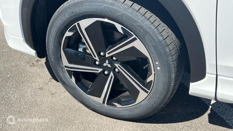 Eclipse Cross 2.4 MIVEC PHEV 188ch Instyle 4WD 2024 occasion 13700 Marignane