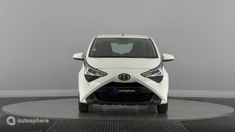Aygo 1.0 VVT-i 72ch x-play 5p 2018 occasion 74330 &Eacute;pagny Metz Tessy