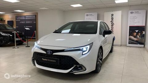 Toyota Corolla 1.8 140ch Design MY24 2025 occasion V&eacute;nissieux 69200