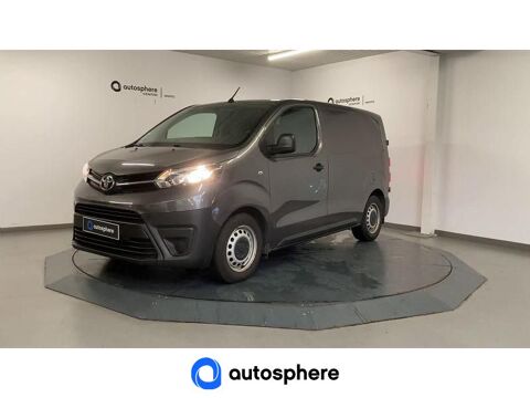 Toyota Proace city Compact 95 D-4D Dynamic 2017 occasion Nantes 44000