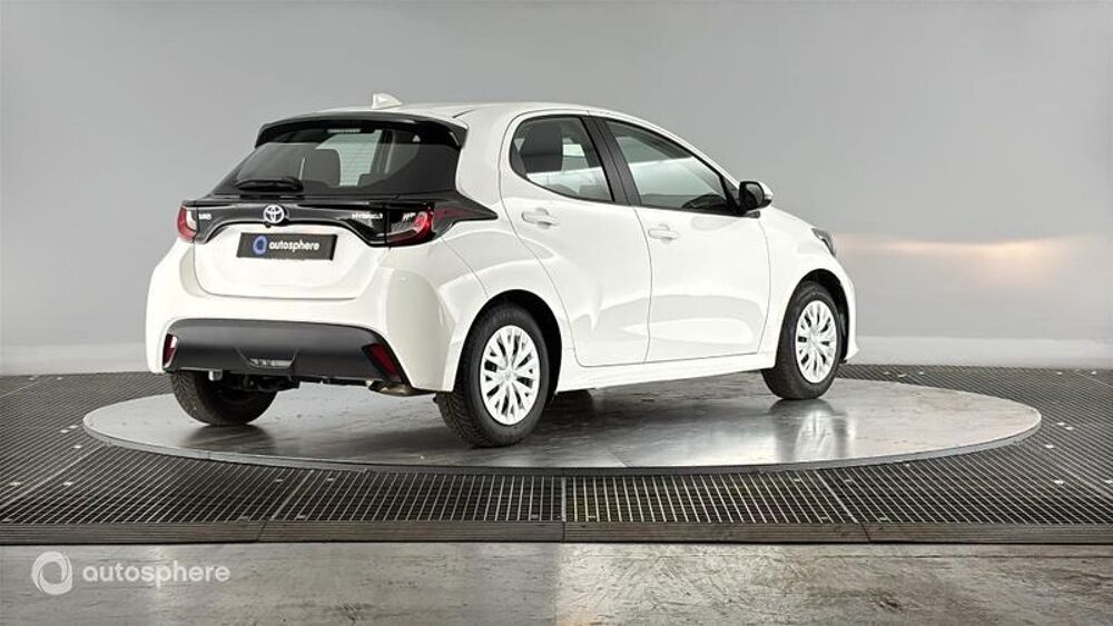 Yaris 116h Dynamic 5p MY22 2023 occasion 74330 &Eacute;pagny Metz Tessy