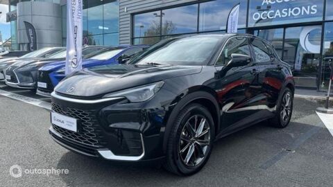 Lexus LBX 1.5 136ch Elegant 2WD 2024 occasion Champagne au mont d'Or 69410