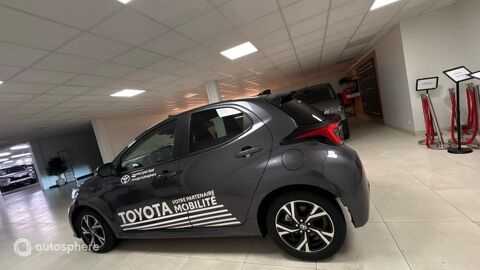 Yaris 116h Design 5p MY25 2026 occasion 69200 V&eacute;nissieux