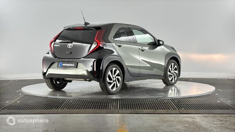 Aygo 1.0 VVT-i 72ch Design S-CVT MY23 2023 occasion 69700 Givors