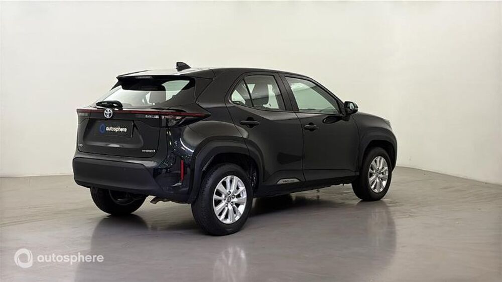 Yaris Cross 116h Dynamic Business + Programme Beyond Zero Academy MY22 2023 occasion 75005 Paris