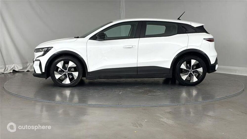 M&eacute;gane E-Tech Electric EV40 130ch Equilibre standard charge 2023 occasion 62000 Arras