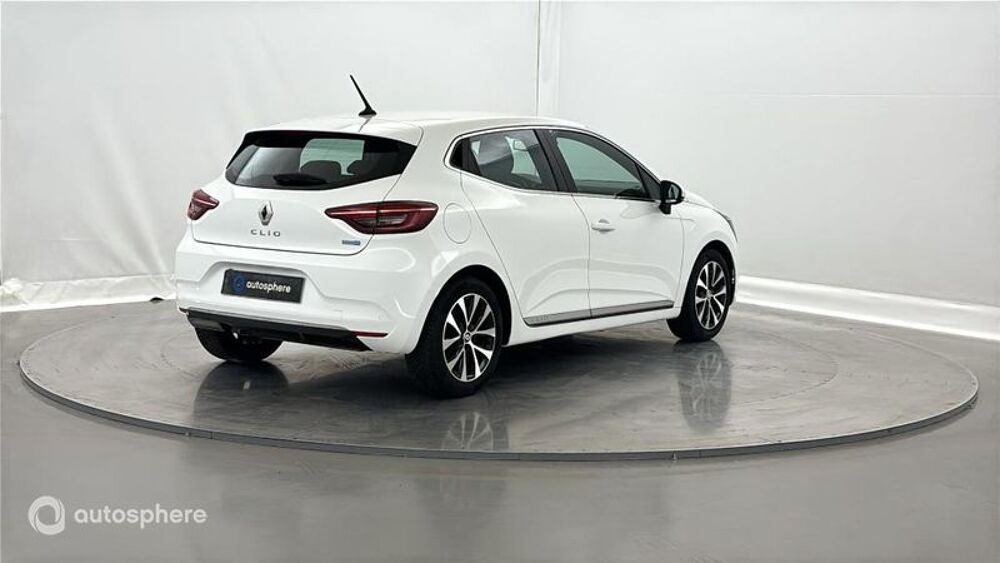Clio 1.6 E-Tech hybride 140ch Intens -21N 2022 occasion 10000 Troyes