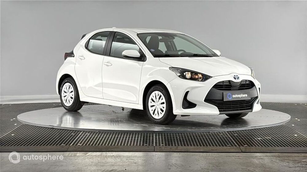 Yaris 116h Dynamic 5p MY22 2023 occasion 69200 V&eacute;nissieux