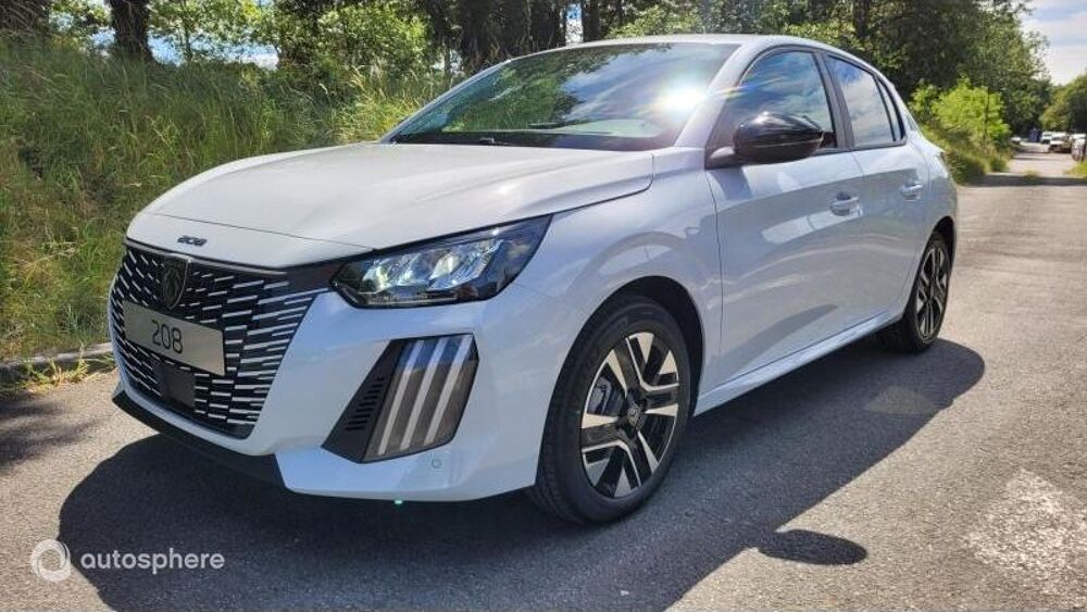 208 1.2 Hybrid 110ch Edition e-DCS6 2026 occasion 37500 Chinon