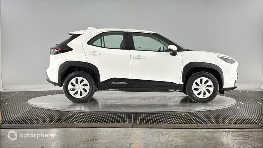 Yaris Cross 116h Dynamic MY22 2023 occasion 69200 V&eacute;nissieux