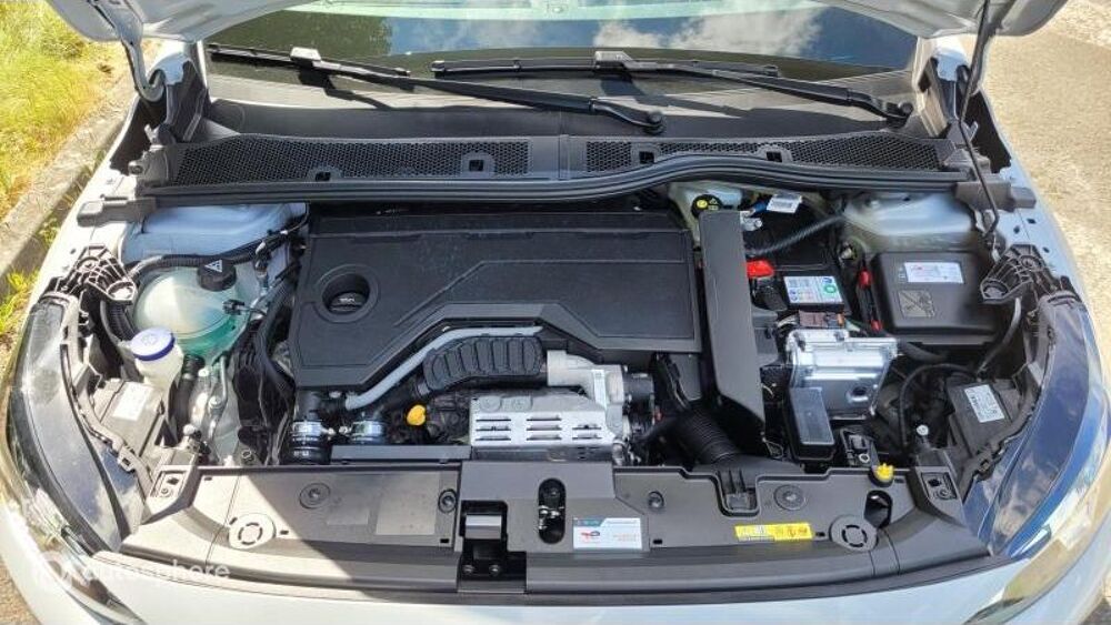208 1.2 Hybrid 110ch Edition e-DCS6 2026 occasion 37500 Chinon