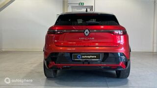 M&eacute;gane E-Tech Electric EV60 220ch Iconic super charge -C 2023 occasion 13300 SALON DE PROVENCE