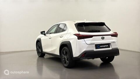 UX 250h Luxe 2WD 2023 occasion 78240 CHAMBOURCY