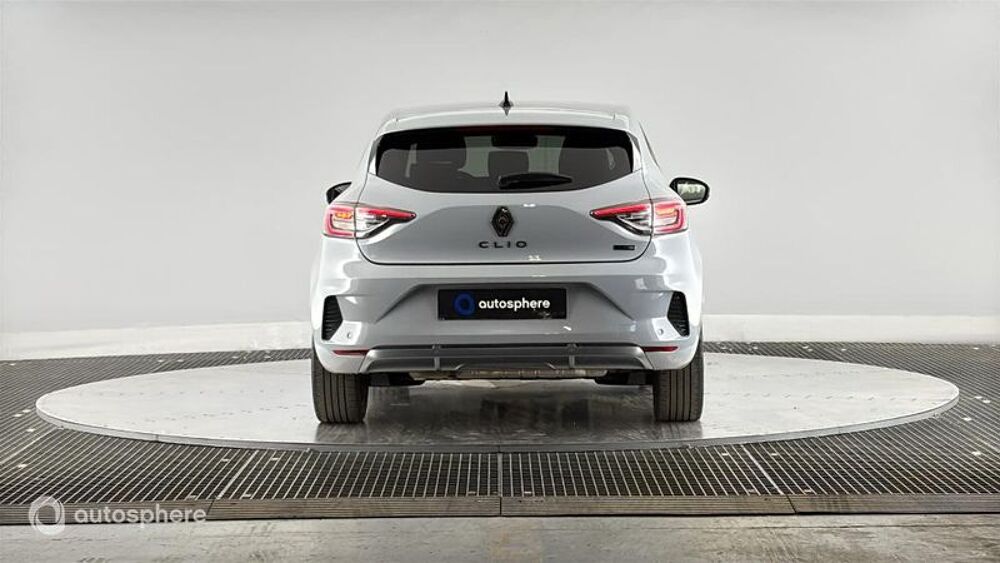 Clio 1.6 E-Tech 145ch full hybrid esprit Alpine 2023 occasion 74100 Annemasse