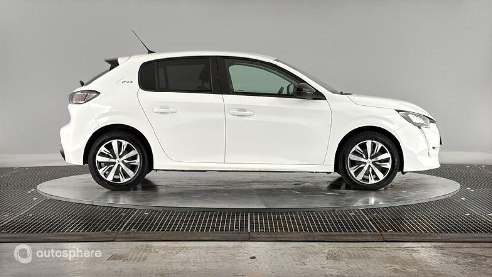 208 1.2 PureTech 100ch S&S Style 2023 occasion 63000 Clermont-Ferrand