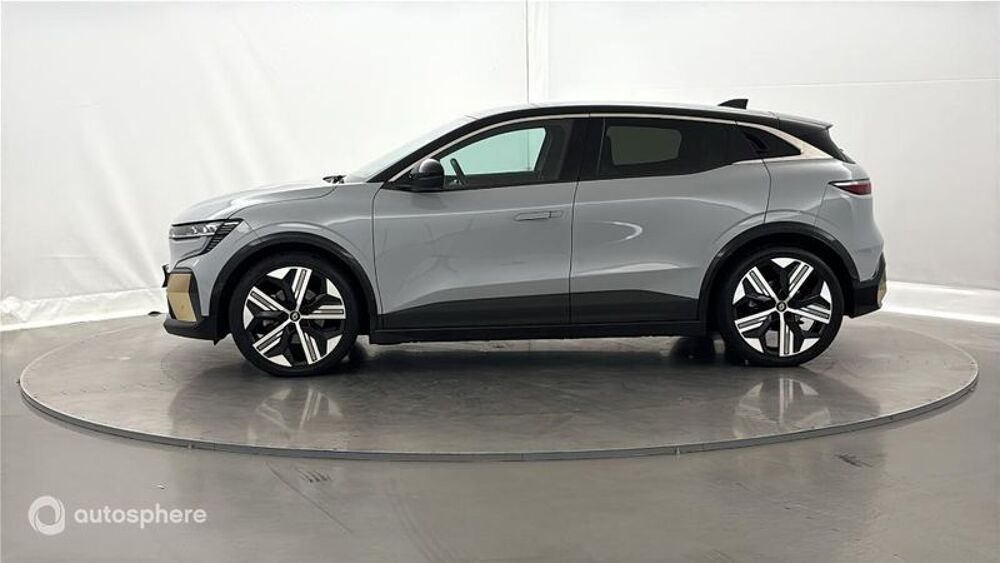 M&eacute;gane E-Tech Electric EV60 220ch Iconic super charge 2023 occasion 59640 Dunkerque