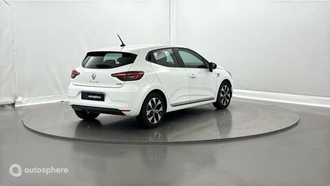 Clio 1.6 E-Tech hybride 140ch SL Limited -21N 2022 occasion 51100 Reims