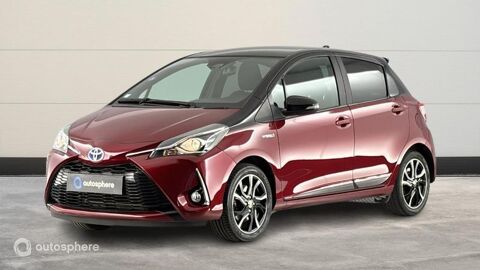 Toyota Yaris 100h Dynamic Business 5p 2018 occasion Saint-Alban-Leysse 73230