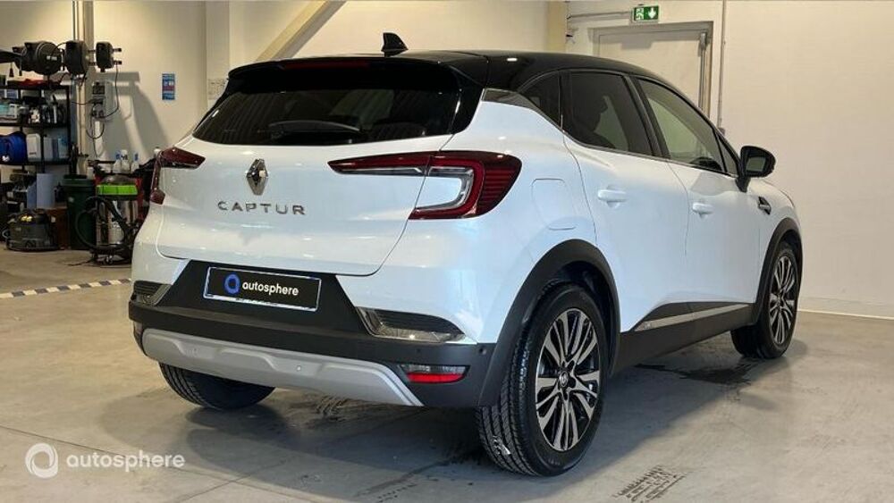 Captur 1.3 TCe 140ch FAP Initiale Paris EDC - 21 2022 occasion 13700 Marignane